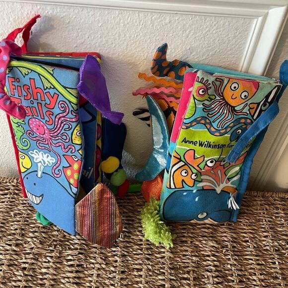 Jellycat Fishy Tails and Sea Tails Soft Kids Books set of 2 - Picture 15 of 16